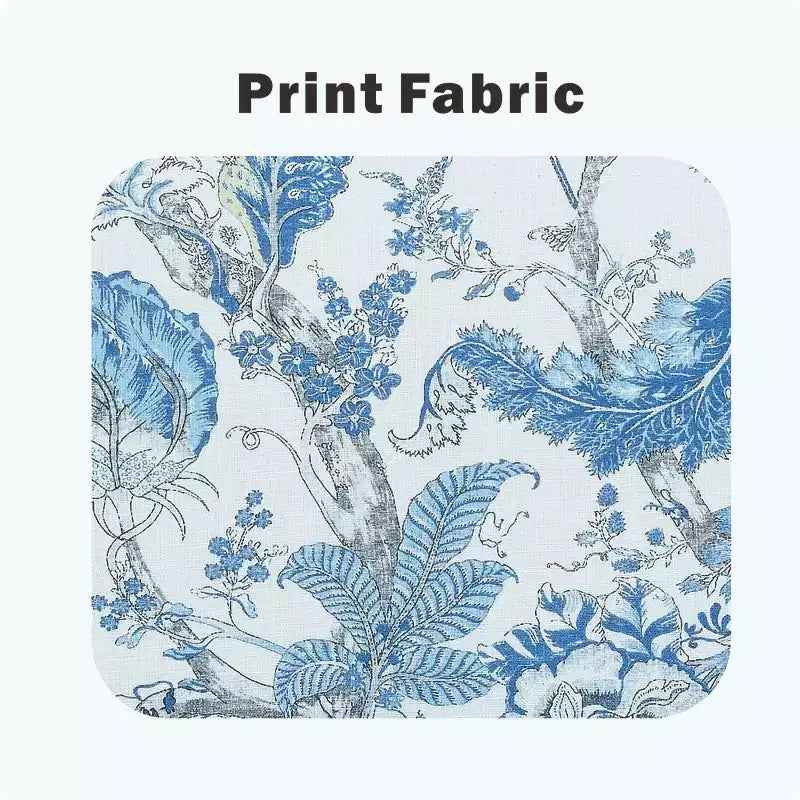 Sedia floreale con borchie, legno