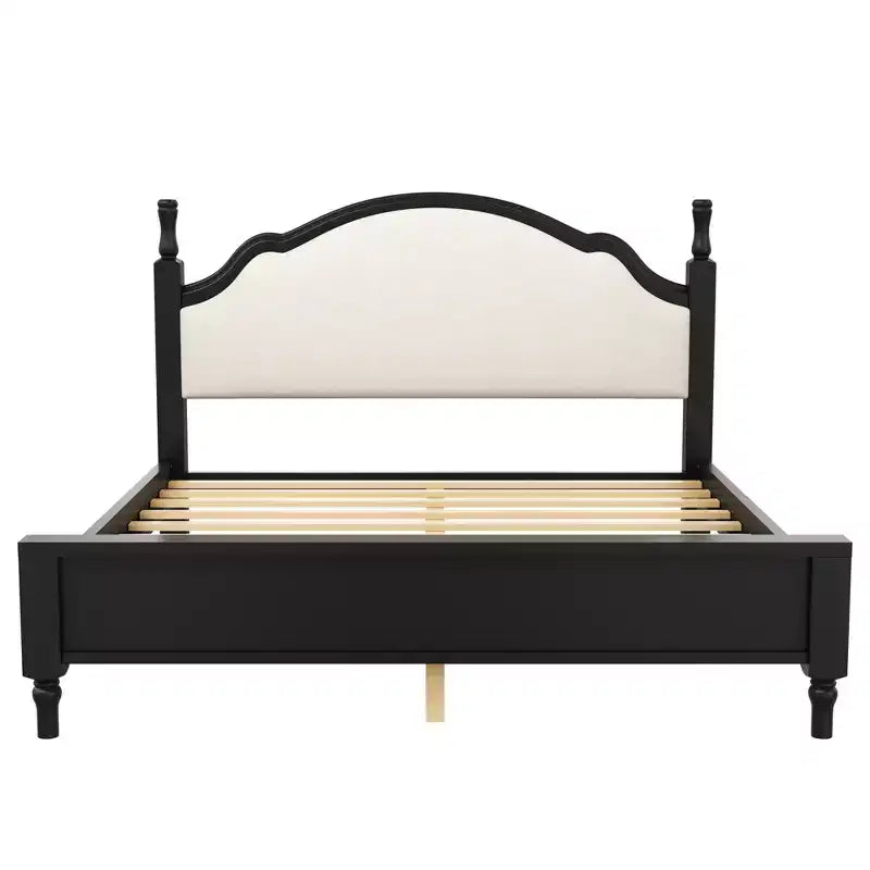 Letto in legno con testiera
