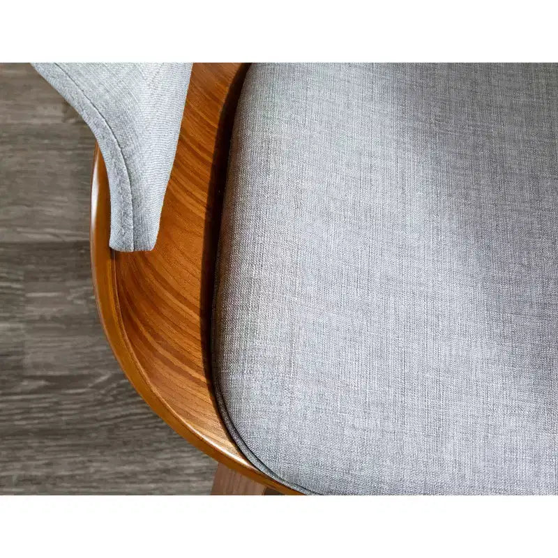 Sedia da pranzo di design moderno di metà secolo